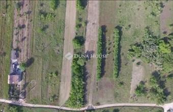 Eladó Sülysápi lakóövezeti telek hirdetés (35727789)