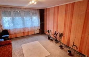 Eladó Kecskeméti panel lakás hirdetés (78597947)