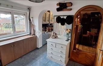 Eladó Budaörsi családi ház hirdetés (38651679)