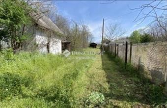 Eladó Gombai lakóövezeti telek hirdetés (32245869)