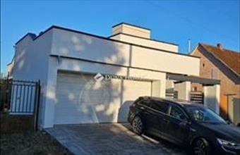 Eladó Tápiósági családi ház hirdetés (79885217)
