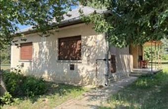 Eladó Balatonszárszói családi ház hirdetés (94747744)