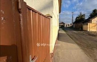 Eladó Derecskei családi ház hirdetés (72443335)