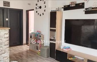 Eladó Csengeri családi ház hirdetés (13733323)