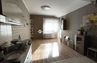 Eladó Veresegyházi tégla lakás hirdetés (73372467)