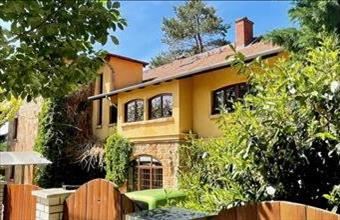 Eladó Budapest II. kerületi családi ház hirdetés (99176335)