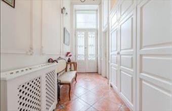 Eladó Budapest V. kerületi tégla lakás hirdetés (25534221)