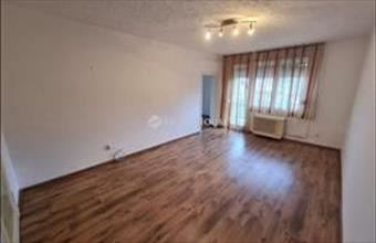 Eladó Veszprémi tégla lakás hirdetés (65132838)