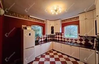 Eladó Győrújbaráti családi ház hirdetés (96646593)