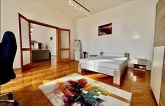 Eladó Pécsi egyéb lakás hirdetés (12865177)