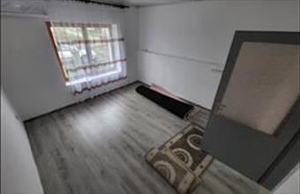 Eladó Csengeri családi ház hirdetés (31313353)