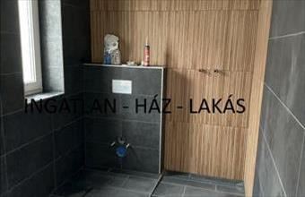 Eladó Mogyoródi tégla lakás hirdetés (73733373)