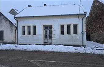 Eladó Kővágóörsi egyéb vendéglátó ingatlan hirdetés (32557372)