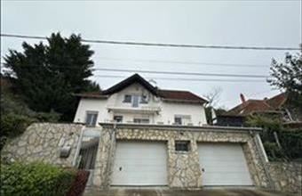 Eladó Pilisjászfalui családi ház hirdetés (36563393)