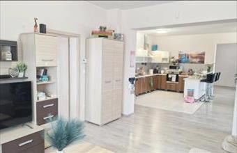 Eladó Tassi családi ház hirdetés (54372562)