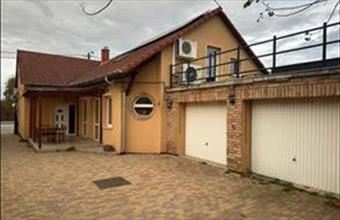Eladó Kaposfői családi ház hirdetés (53764437)