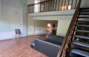 Eladó Pécsi sorház hirdetés (22393229)