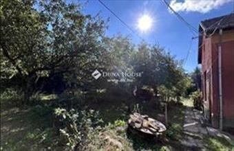 Eladó Budapest IV. kerületi családi ház hirdetés (33993996)