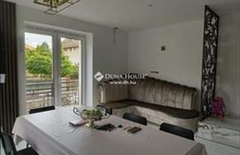 Eladó Budapest XV. kerületi ikerház hirdetés (74873278)