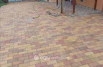 Eladó Hajdúböszörményi családi ház hirdetés (49345125)