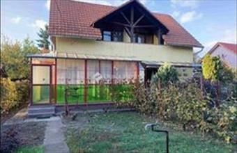 Eladó Gárdonyi hétvégi ház hirdetés (65598238)