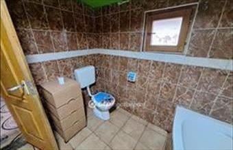 Eladó Tiszaigari családi ház hirdetés (32576932)