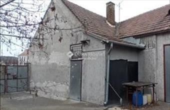 Eladó Mosonmagyaróvári családi ház hirdetés (78717732)