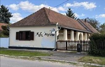 Eladó Mecséri családi ház hirdetés (52251451)