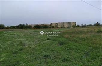 Eladó Pétfürdői fejlesztési lakóterület hirdetés (99474264)