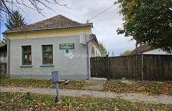 Eladó Lovászpatonai családi ház hirdetés (47522349)