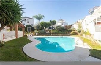 Eladó Spanyolországi sorház hirdetés (24565476)