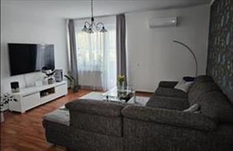 Eladó Tapolcai tégla lakás hirdetés (54462766)