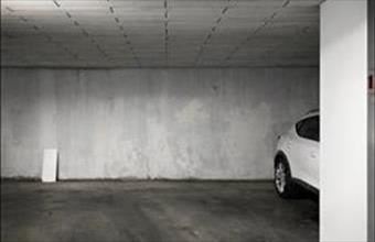 Kiadó Győri egyedi garázs hirdetés (64696149)