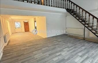 Eladó Pécsi sorház hirdetés (23936491)