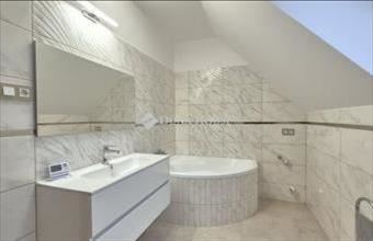 Kiadó Kecskeméti ikerház hirdetés (44559541)