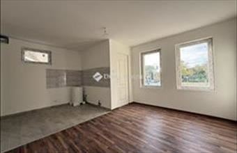 Eladó Budapest XXI. kerületi tégla lakás hirdetés (98457436)