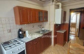 Eladó Csornai egyéb lakás hirdetés (39238275)