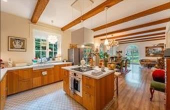 Kiadó Budapest II. kerületi családi ház hirdetés (53534458)