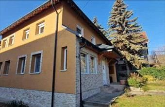 Eladó Pilisszentkereszti családi ház hirdetés (33895338)