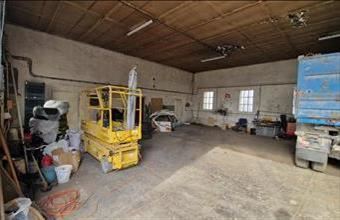 Kiadó Hajdúszoboszlói műhely hirdetés (35338553)