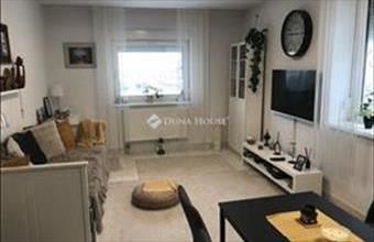 Eladó Székesfehérvári tégla lakás hirdetés (52119253)