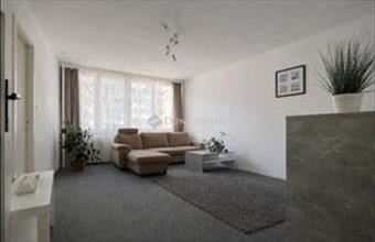 Eladó Budapest III. kerületi csúsztatott zsalus lakás hirdetés (37225779)