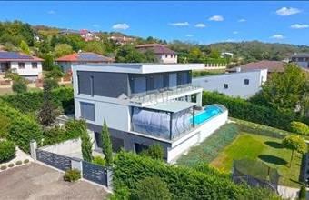 Eladó Váci családi ház hirdetés (71459963)