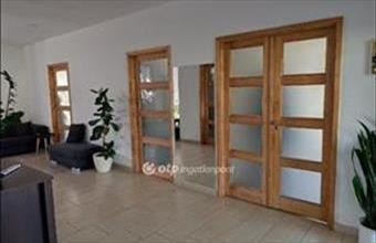 Eladó Hajdúnánási sorház hirdetés (43947446)