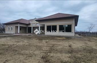 Eladó Ceglédi családi ház hirdetés (73474255)