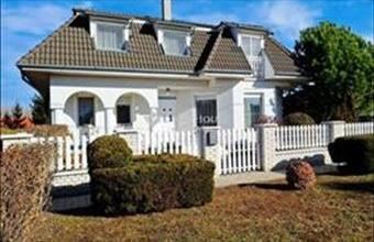 Eladó Abdai családi ház hirdetés (79842323)
