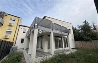 Eladó Pápai tégla lakás hirdetés (16934468)