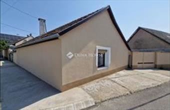 Eladó Bajai családi ház hirdetés (39536384)