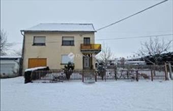 Eladó Bajai családi ház hirdetés (72669659)