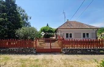 Eladó Nagybaracskai családi ház hirdetés (24239932)